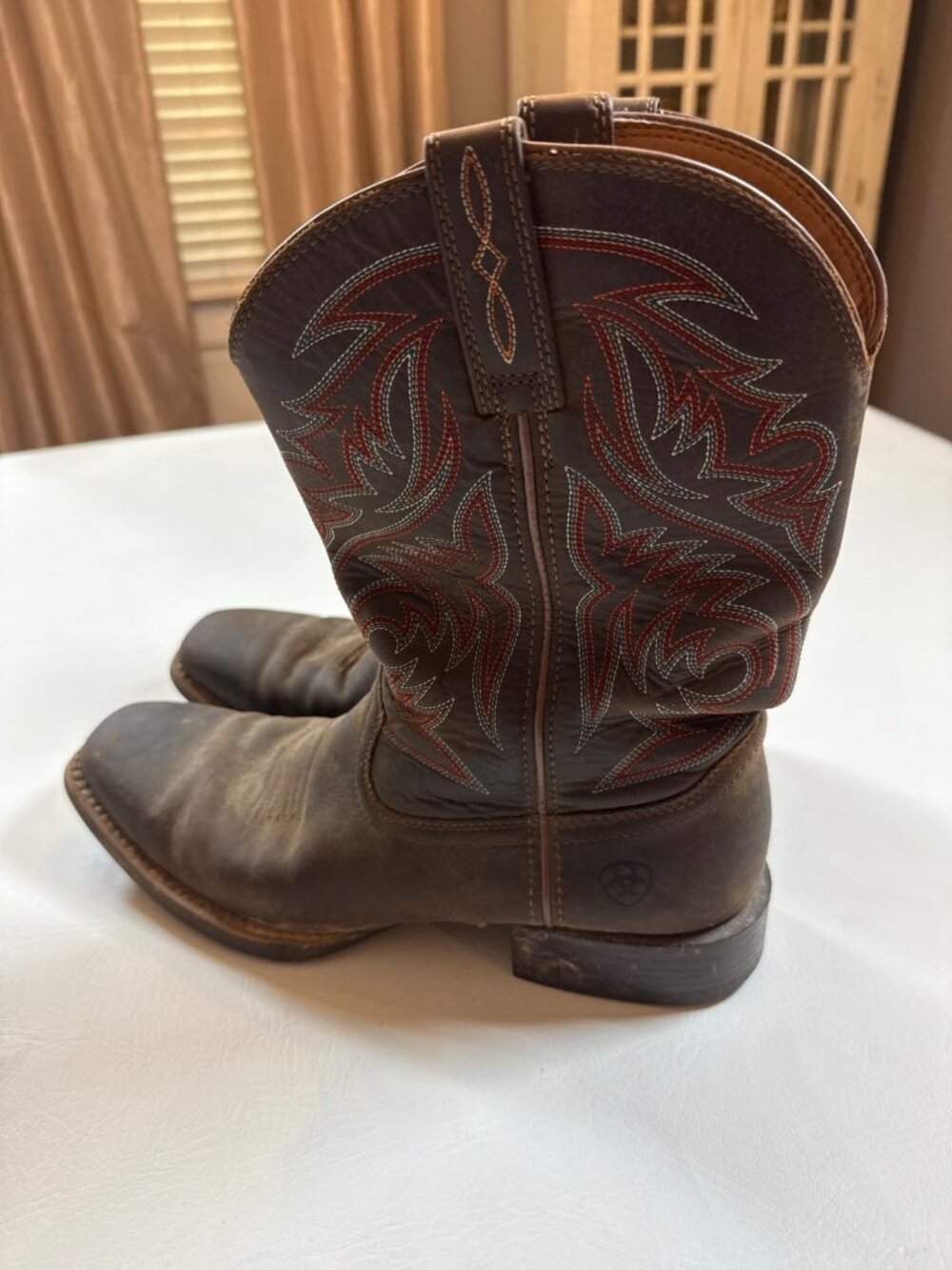 Ariat Mens Western Square Toe Leather Cowboy Boots Brown Size 10.5 Distressed